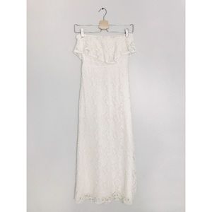 Abercrombie Sleeveless White Lace Dress